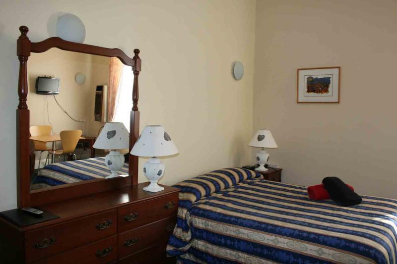 Alpine Heritage Motel Goulburn Eksteriør bilde